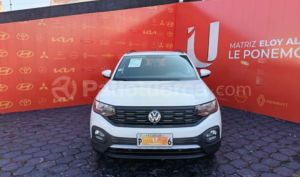 foto de Autos marca Volkswagen seminuevo modelo T-Cross  Trendline año 2021 en Quito