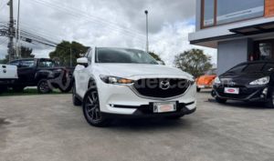 foto de Autos marca Mazda seminuevo modelo CX- 5 CORE año 2018 en Cuenca