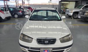 foto de Autos marca Hyundai seminuevo modelo Elantra año 2001 en Quito