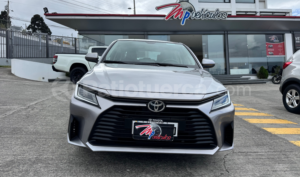 foto de Autos marca Toyota seminuevo modelo New Yaris año 2024 en Loja