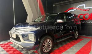 foto de Autos marca Mitsubishi seminuevo modelo Montero 5P año 2022 en Guayaquil