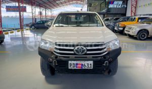 foto de Autos marca Toyota seminuevo modelo Hilux año 2022 en Quito