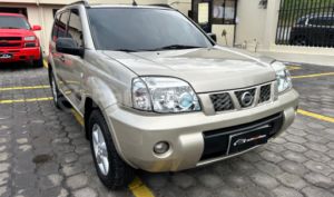 foto de Autos marca Nissan seminuevo modelo xtrail  Advance año 2012 en Quito