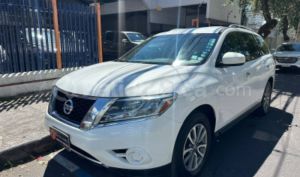 foto de Autos marca Nissan seminuevo modelo Pathfinder año 2013
