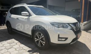 foto de Autos marca Nissan seminuevo modelo xtrail  Advance año 2021