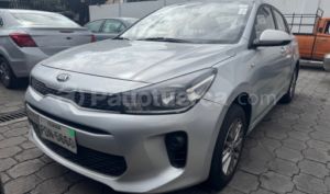 foto de Autos marca Kia seminuevo modelo RIO LX año 2020
