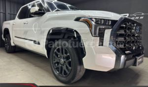 foto de Autos marca Toyota seminuevo modelo Tundra Platinum año 2024
