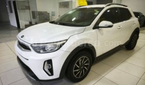 foto de Autos marca Kia seminuevo modelo Stonic LX año 2021 en Quito