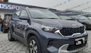 foto de Autos marca Kia seminuevo modelo Sonet año 2023 en Quito