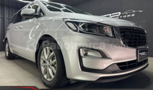 foto de Autos marca Kia seminuevo modelo Grand Carnival año 2021