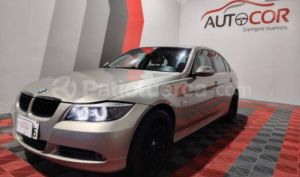 foto de Autos marca BMW seminuevo modelo 325i año 2009 en Quito