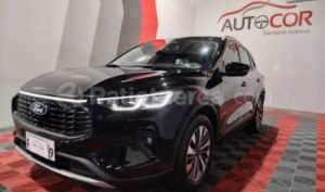 foto de Autos marca Ford seminuevo modelo Escape Titanium año 2024 en Quito