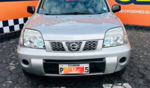 foto de Autos marca Nissan seminuevo modelo XTRAIL 2 ROW año 2012 en Quito