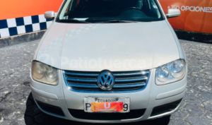 foto de Autos marca Volkswagen seminuevo modelo Jetta Trendline TA año 2011 en Quito