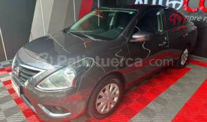 foto de Autos marca Nissan seminuevo modelo Versa año 2017 en Guayaquil