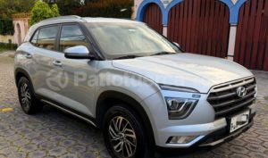 foto de Autos marca Hyundai seminuevo modelo Creta año 2023 en Quito
