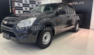foto de Autos marca Chevrolet seminuevo modelo D-MAX 4X2 CD año 2022 en Quito