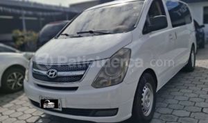 foto de Autos marca Hyundai seminuevo modelo H1 12 pasajeros año 2013 en Quito