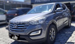foto de Autos marca Hyundai seminuevo modelo Santa Fe año 2014 en Quito