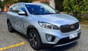 foto de Autos marca Kia seminuevo modelo Sorento año 2017 en Quito