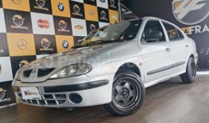 foto de Autos marca Renault seminuevo modelo Megane año 2003 en Quito