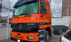 foto de Mercedes Benz Actros 3340 K 2000