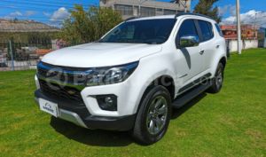 foto de Autos marca Chevrolet seminuevo modelo TRAILBLAZER PREMIER año 2022 en Ambato