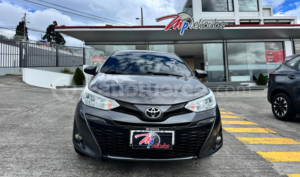 foto de Autos marca Toyota seminuevo modelo Yaris HB año 2019 en Loja
