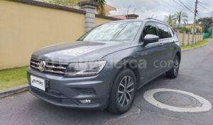 foto de Autos marca Volkswagen seminuevo modelo Tiguan Trendline año 2018 en Cumbayá
