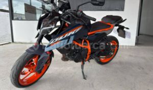 foto de Motos marca KTM seminuevo modelo Duke 390 año 2024 en Quito
