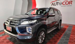foto de Autos marca Mitsubishi seminuevo modelo Montero año 2021 en Quito