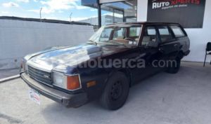 foto de Autos marca Mazda seminuevo modelo 929 año 1982 en Quito