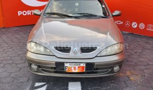 foto de Autos marca Renault seminuevo modelo Megane año 2003