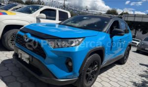 foto de Autos marca Toyota seminuevo modelo RAV 4 año 2020 en Quito