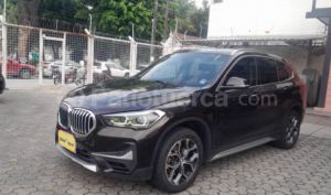 foto de Autos marca BMW seminuevo modelo iX1 eDrive20 año 2022