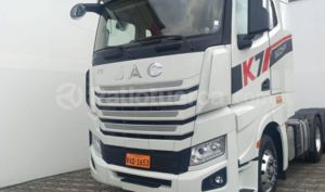 foto de Pesados marca JAC seminuevo modelo HFC4260K3R1 año 2024 en Cuenca