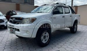 foto de Autos marca Toyota seminuevo modelo Hilux CD 4X4 año 2008 en Quito