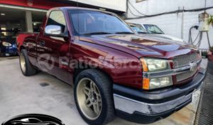 foto de Autos marca Chevrolet seminuevo modelo Silverado año 2004 en Ambato