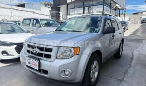 foto de Autos marca Ford seminuevo modelo Escape Hibrido año 2011 en Quito