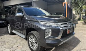 foto de Autos marca Mitsubishi seminuevo modelo Montero Sport año 2022 en Quito