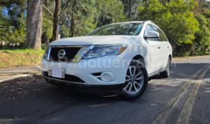foto de Autos marca Nissan seminuevo modelo Pathfinder año 2013 en Quito