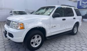 foto de Autos marca Ford seminuevo modelo Explorer XLT año 2006 en Quito