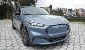 foto de Autos marca Ford seminuevo modelo MUSTANG MARCH-E PREMIUM año 2024 en Quito