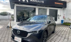 foto de Autos marca Mazda seminuevo modelo CX-5 año 2024 en Quito