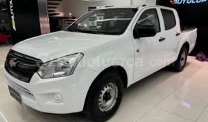 foto de Autos marca Chevrolet seminuevo modelo D-MAX 4X2 CD año 2021 en Quito