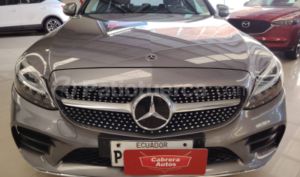 foto de Autos marca Mercedes Benz seminuevo modelo C200 año 2020 en Quito