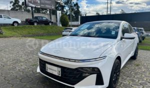 foto de Autos marca Hyundai seminuevo modelo Accent New año 2024 en Quito