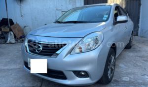 foto de Autos marca Nissan seminuevo modelo Versa año 2014 en Quito