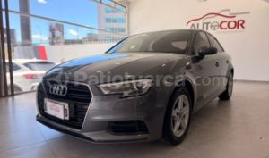 foto de Autos marca Audi seminuevo modelo A3 año 2019 en Quito