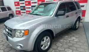 foto de Autos marca Ford seminuevo modelo ESCAPE XLS año 2012 en Quito
